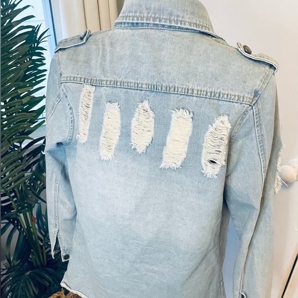 Light Wash Distressed Denim Long Jacket - Picture 3 of 13